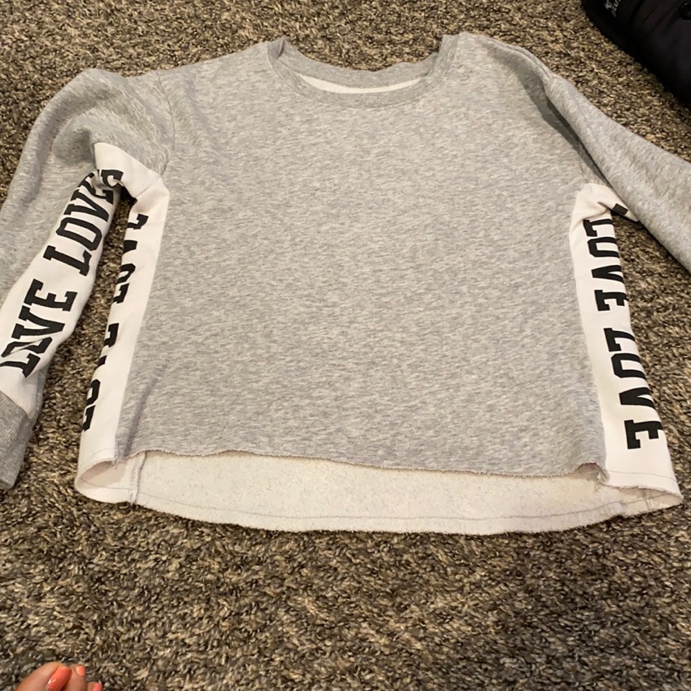Justice sweatshirt. Sz 12.